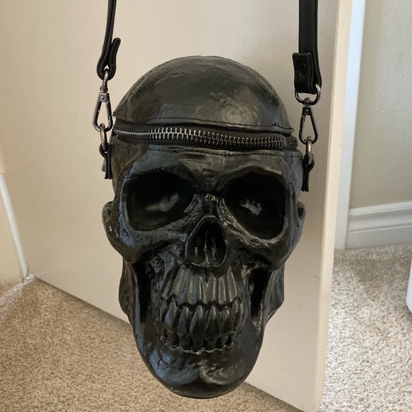 Killstar Handbags - KillStar Grave Digger Skull Purse